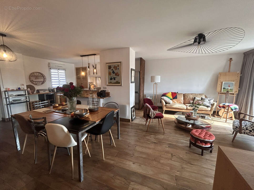 Appartement à MALLEMORT