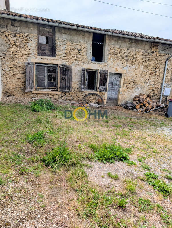 Maison à L'ISLE-D'ABEAU