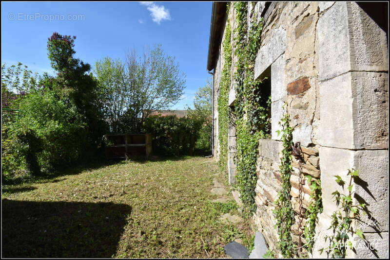Maison à PREVERANGES