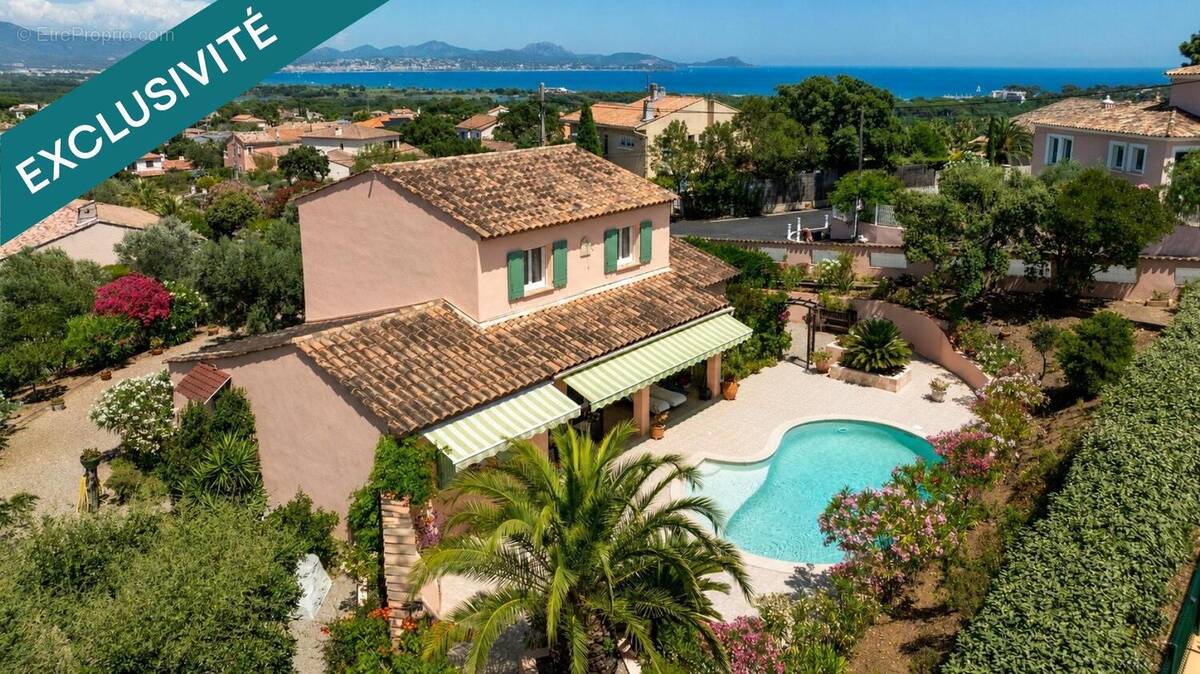 Photo 1 - Maison à FREJUS
