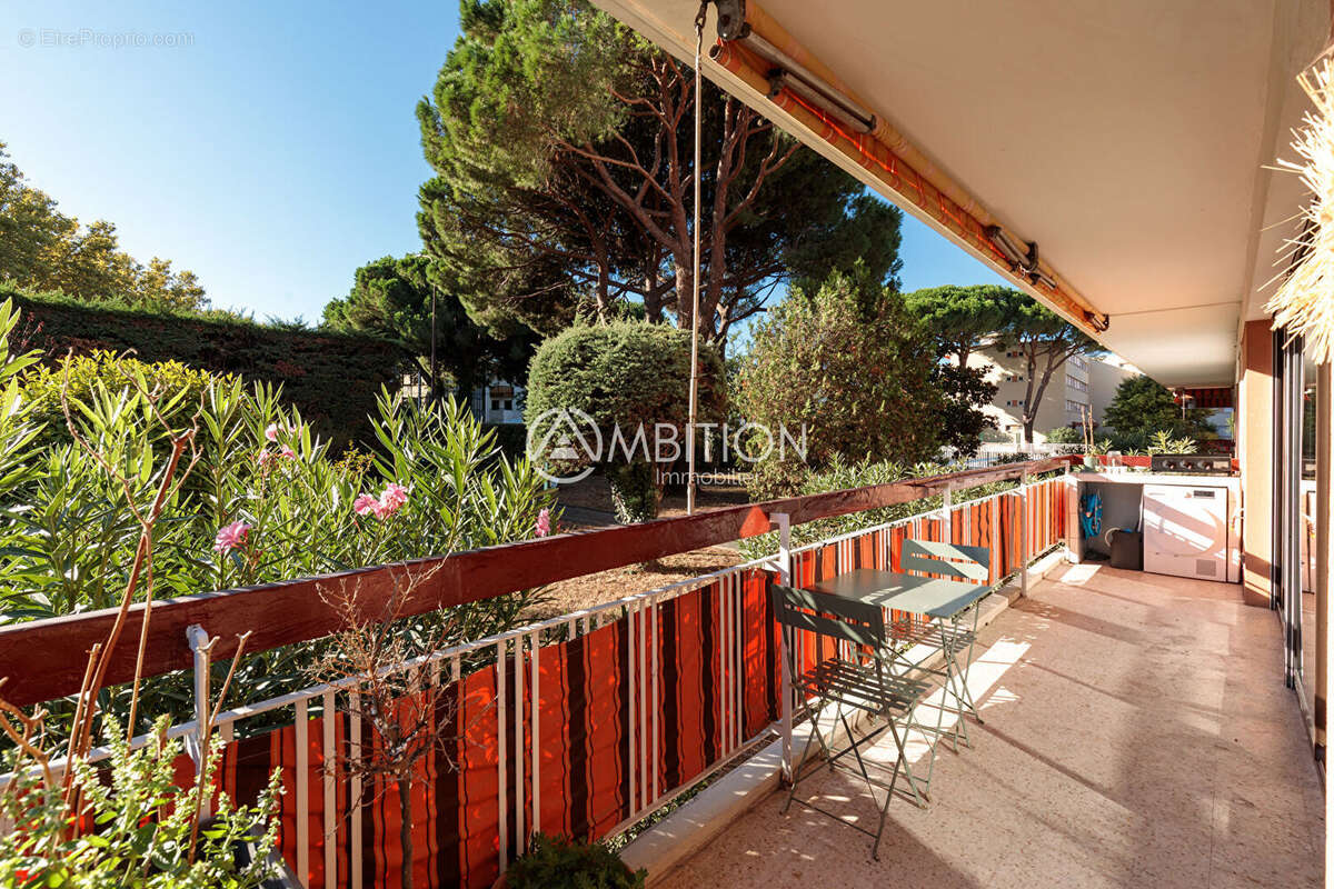 Appartement à FREJUS