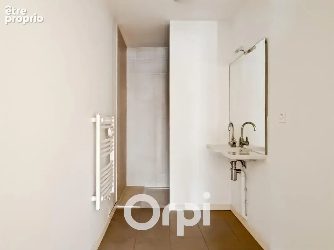 Appartement À Vendre - photo 6