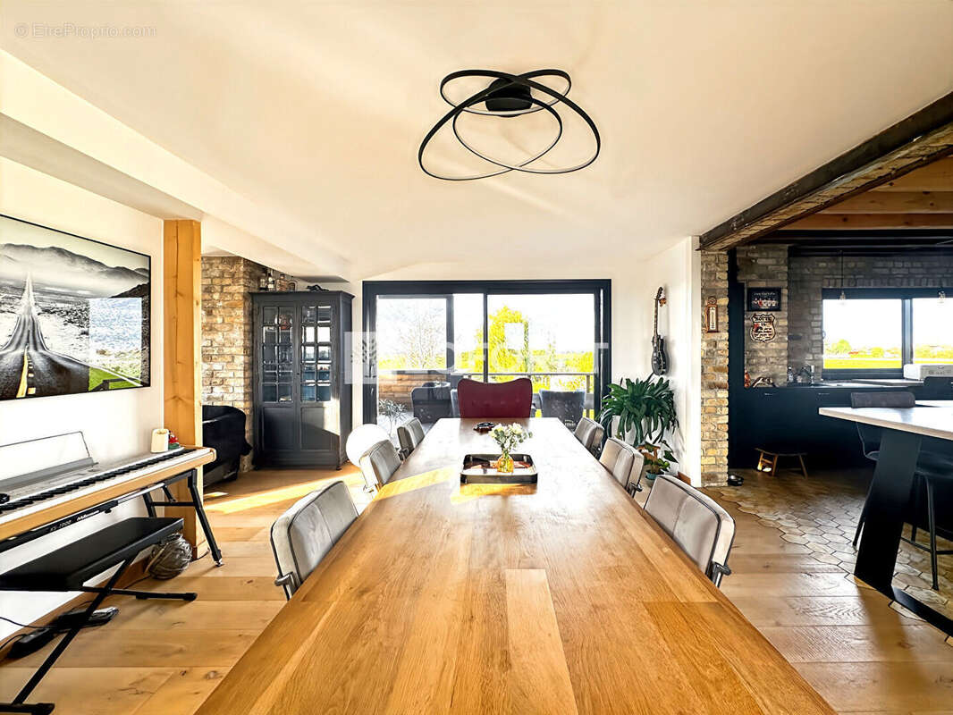 Maison à SAINT-FOLQUIN