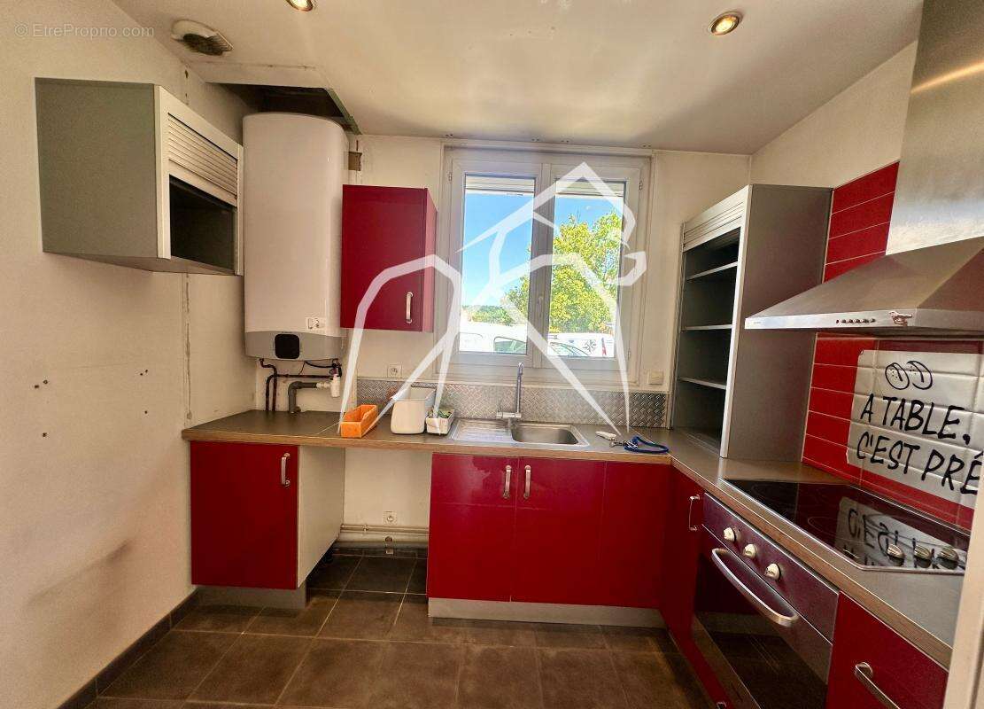 Local commercial 76m²  Sotteville-lès-Rouen (76300) - photo 4