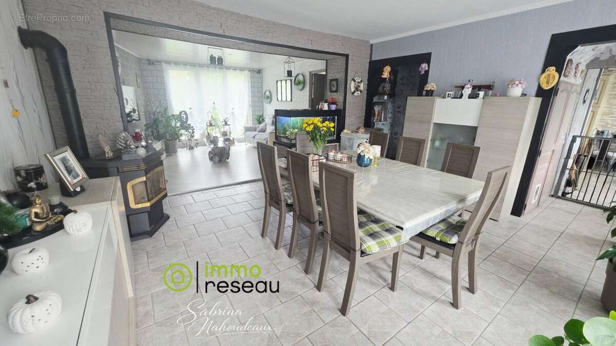 Maison 98 m² à Saint-Michel  - photo 4