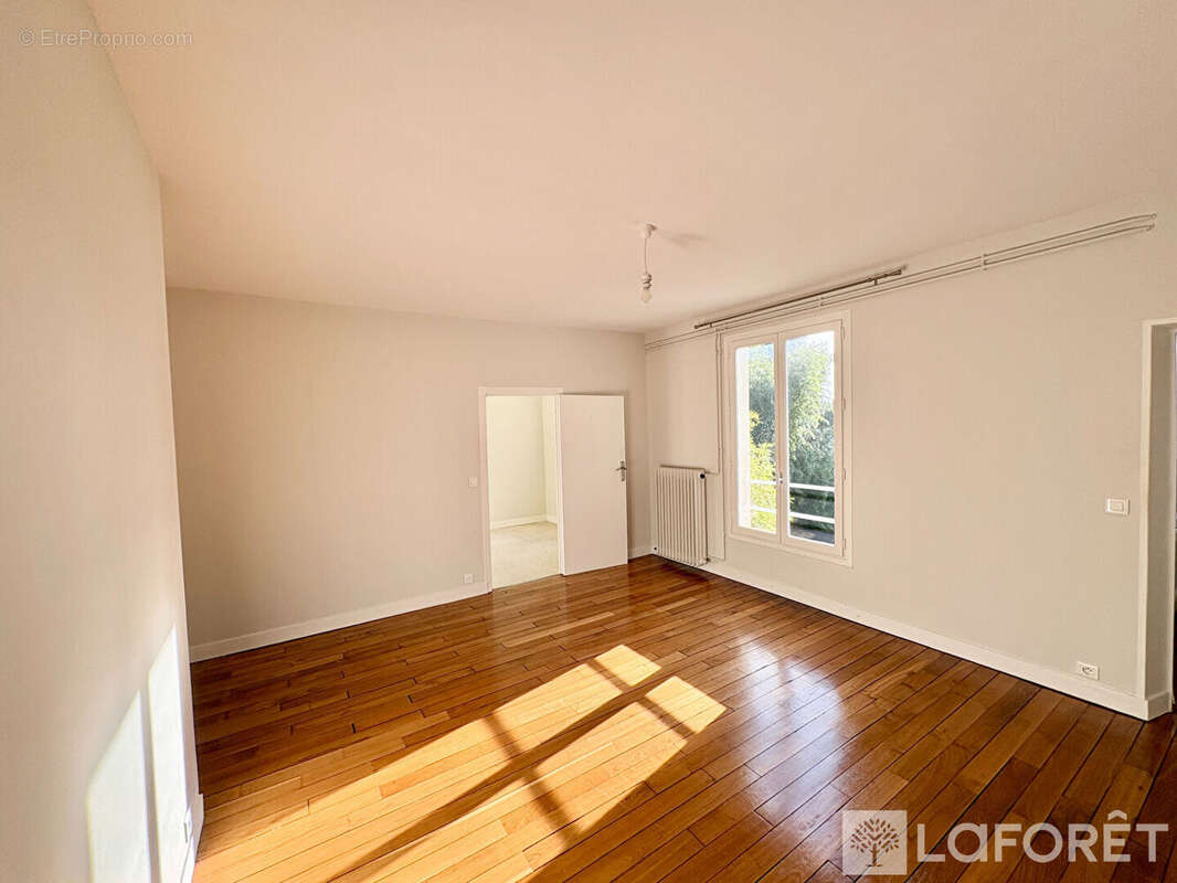 Appartement à FONTAINEBLEAU