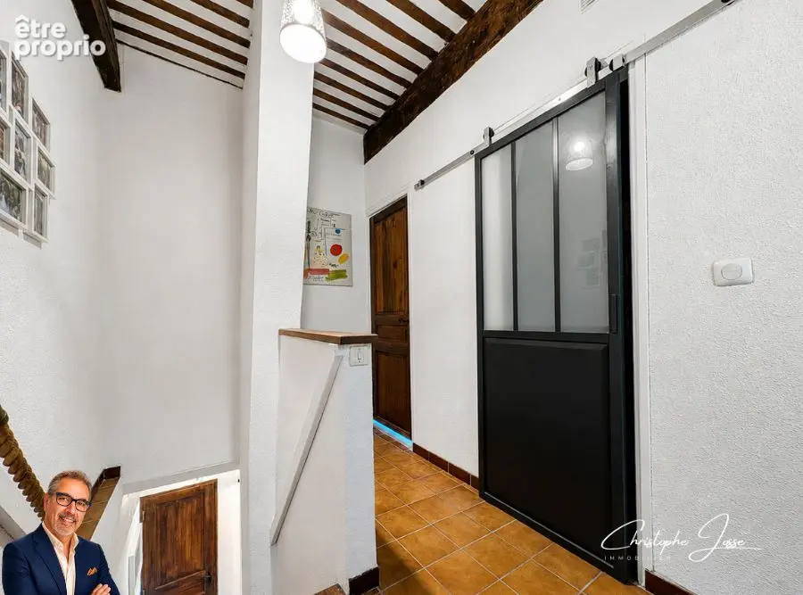 LEUCATE VILLAGE  - Maison de caractère avec terrasse suspendue - photo 9
