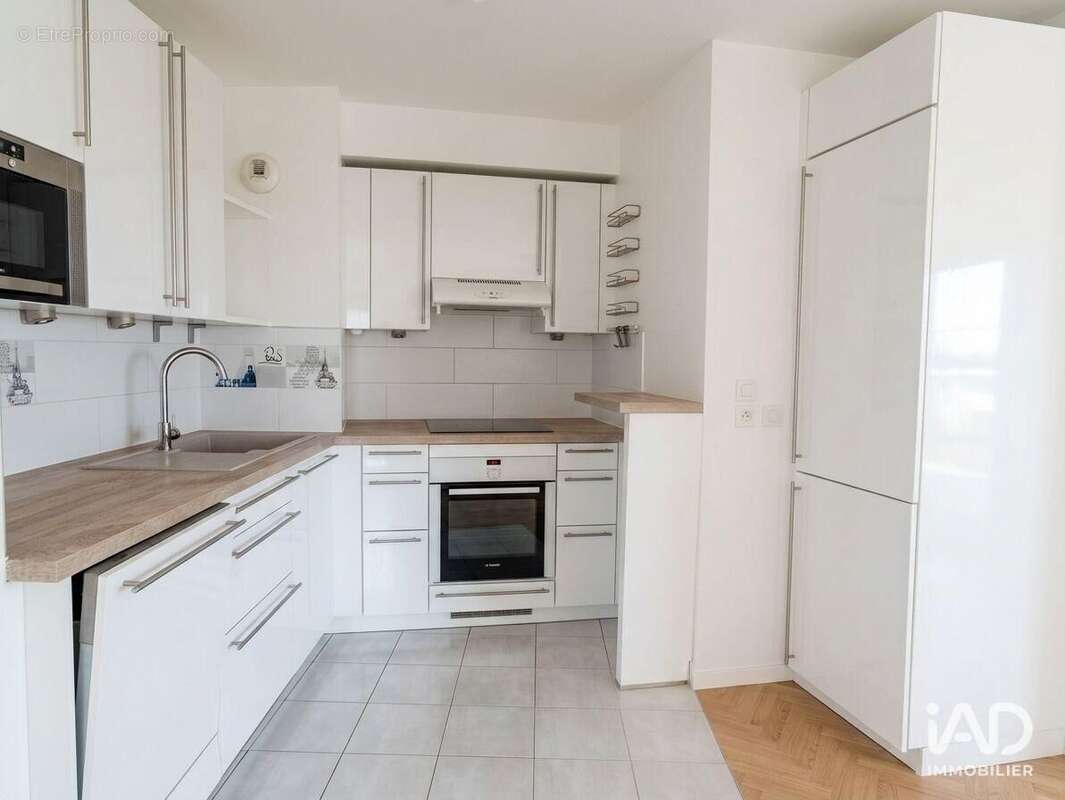 Appartement 81 m² à Issy-Les-Moulineaux  - photo 6