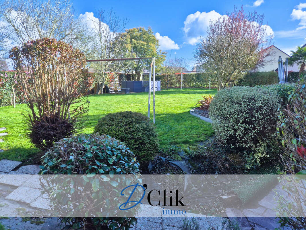 Maison à NUILLE-SUR-VICOIN