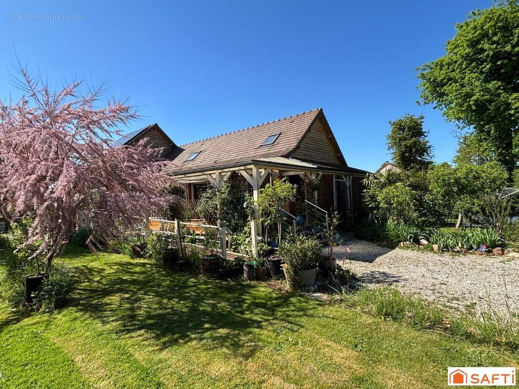 Photo 1 - Maison à CHAMPIGNELLES