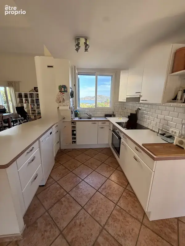 Villa 186 m2 vue mer montagnes avec terrain 1500 m2. - photo 5