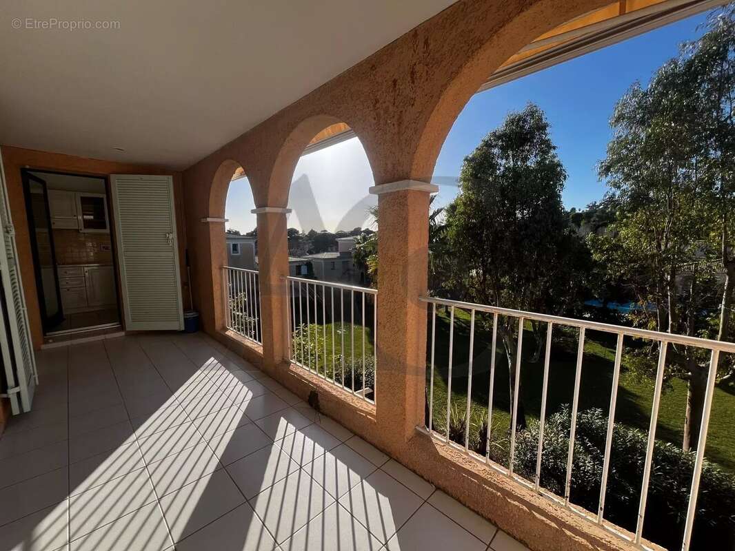 Appartement à VILLENEUVE-LOUBET