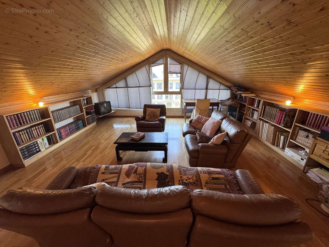 Appartement à CLUSES