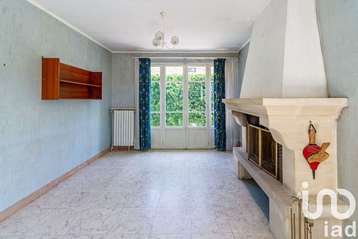 Photo 9 - Maison à SENLISSE