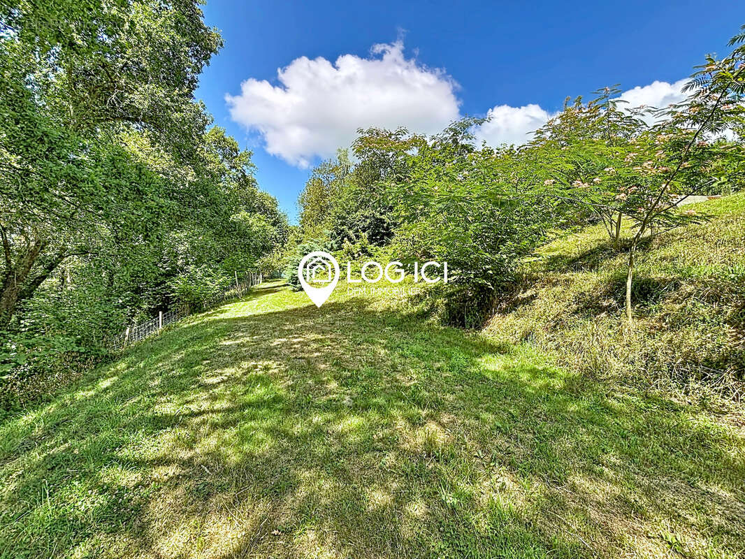Maison de plain-pied de 114 m2 avec grand séjour et 4 chambres en lisière de forêt - photo 20
