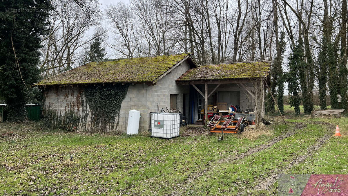 Maison à MONT-SOUS-VAUDREY