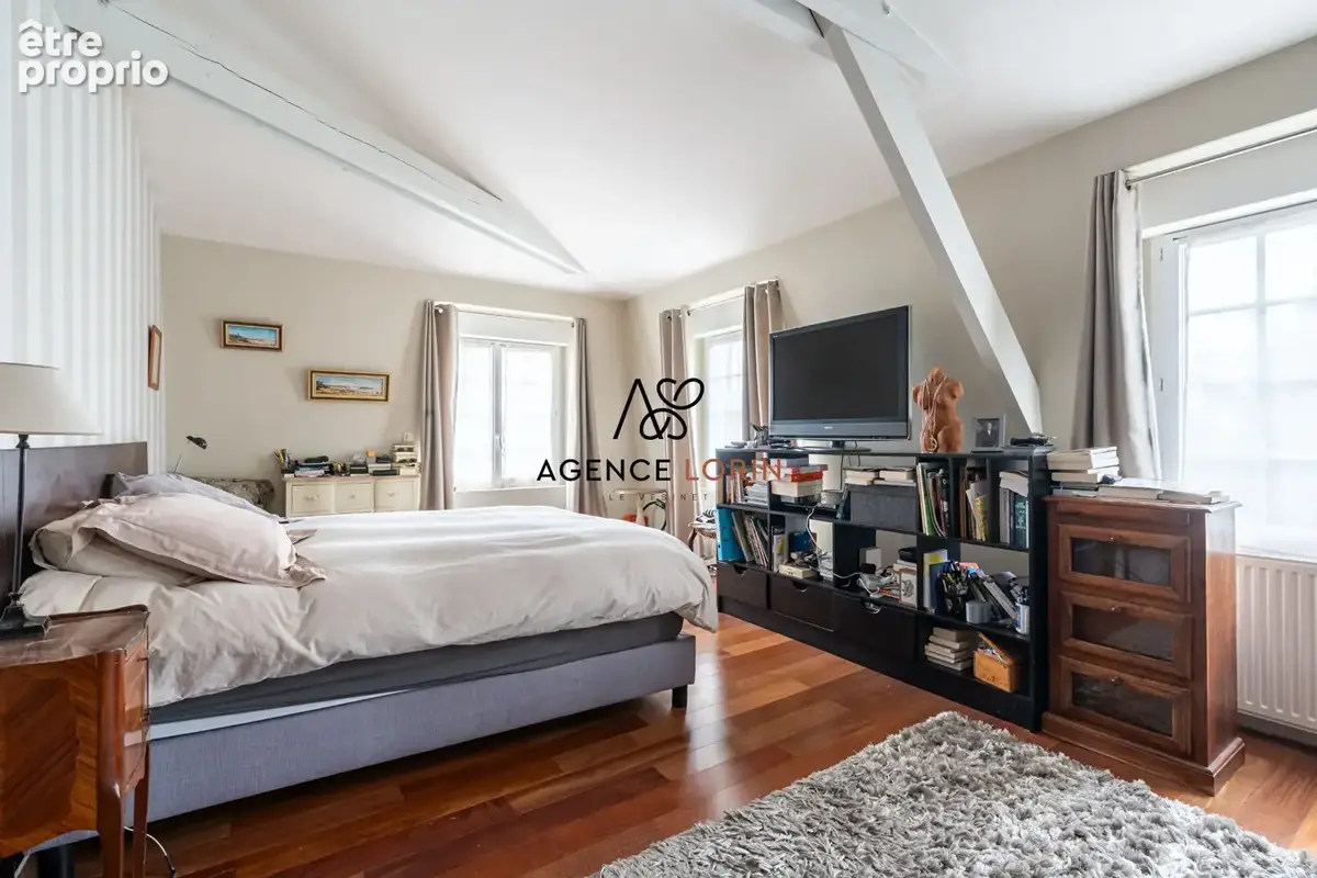 Maison Chatou - 8 pièces - 218 m² - photo 15