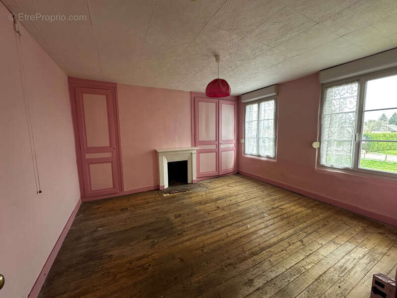 Maison à BOURG-ACHARD