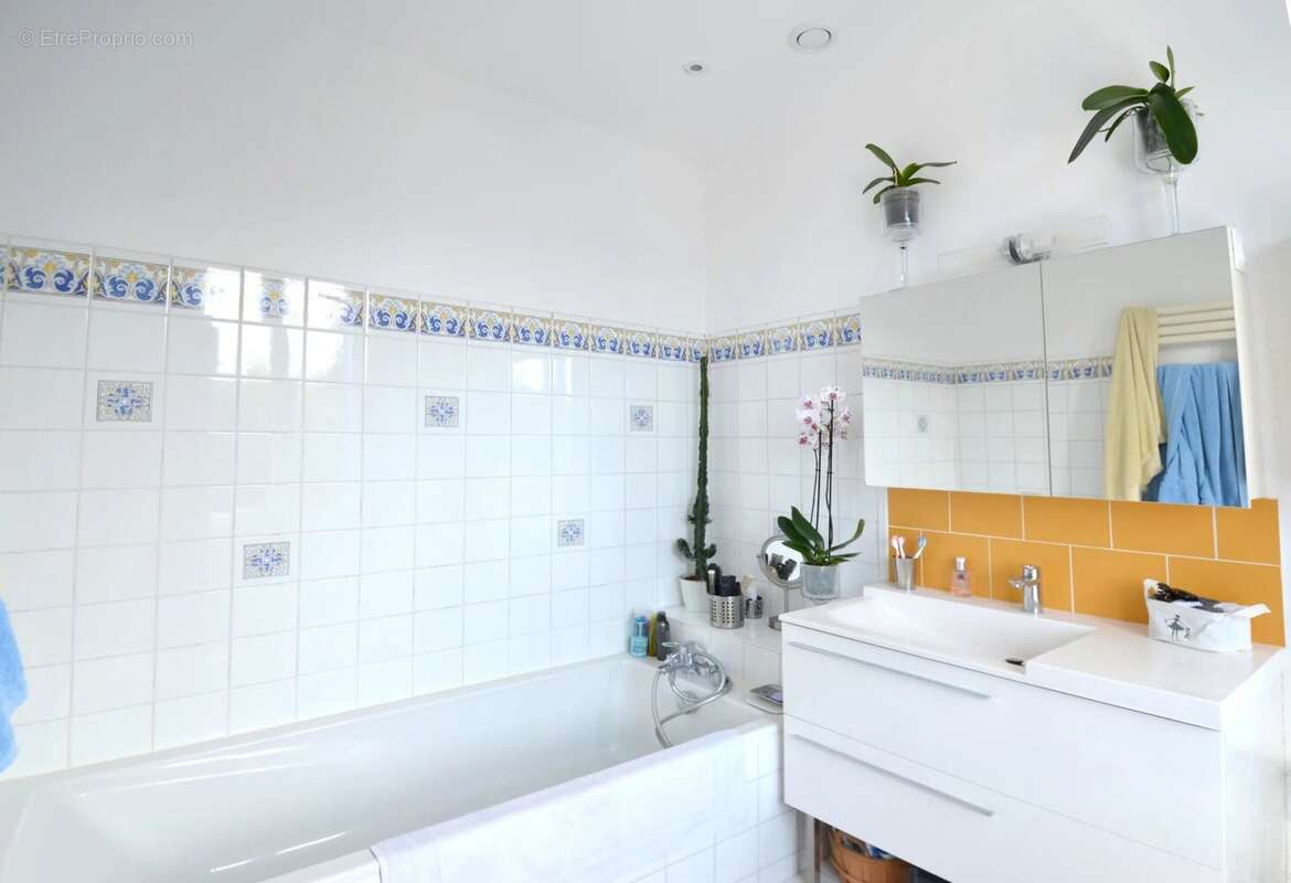 Maison à CROISSY-SUR-SEINE