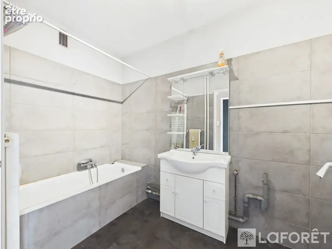 Mulhouse quartier Salengro appartement de 98m² avec garage - photo 9