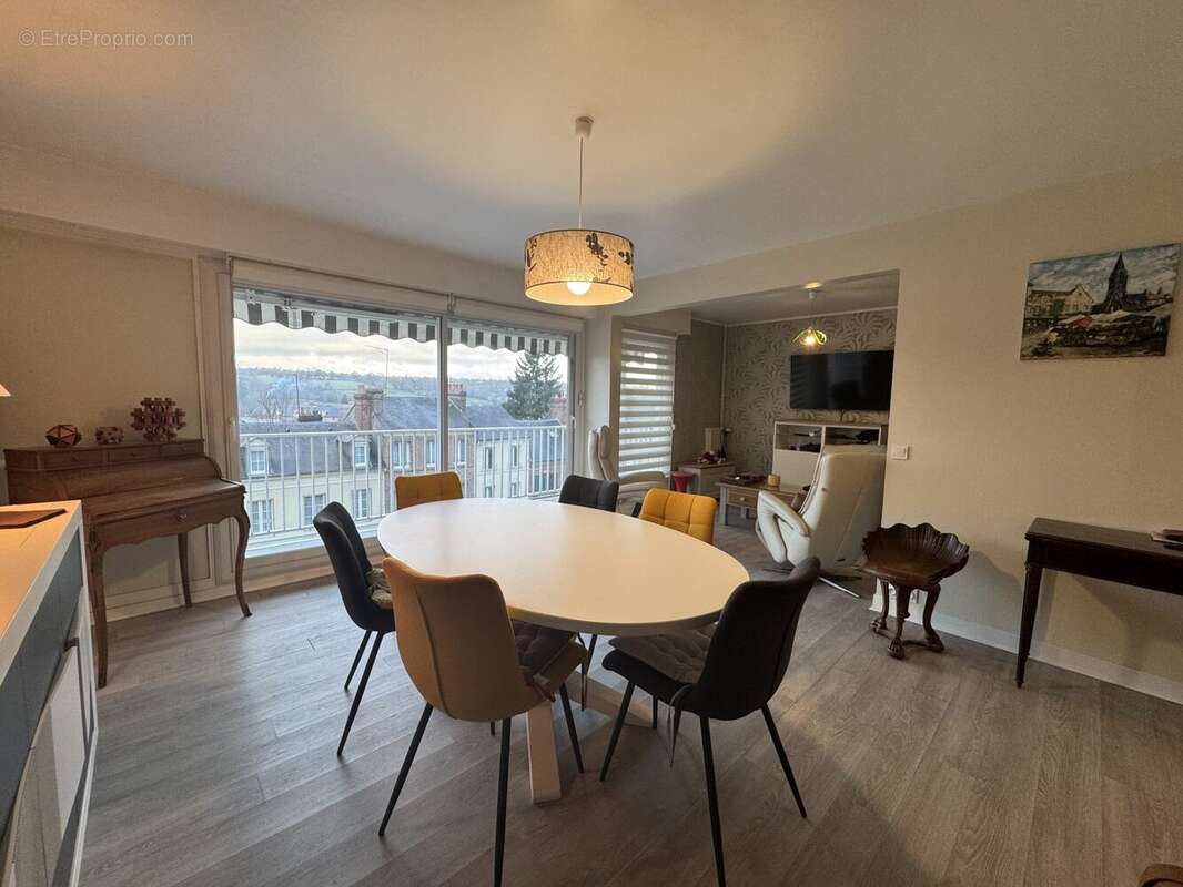 Appartement à LISIEUX