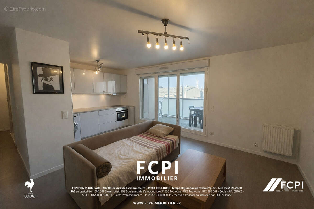 Appartement trois pièces 59 m2 - LORMONT - photo 2