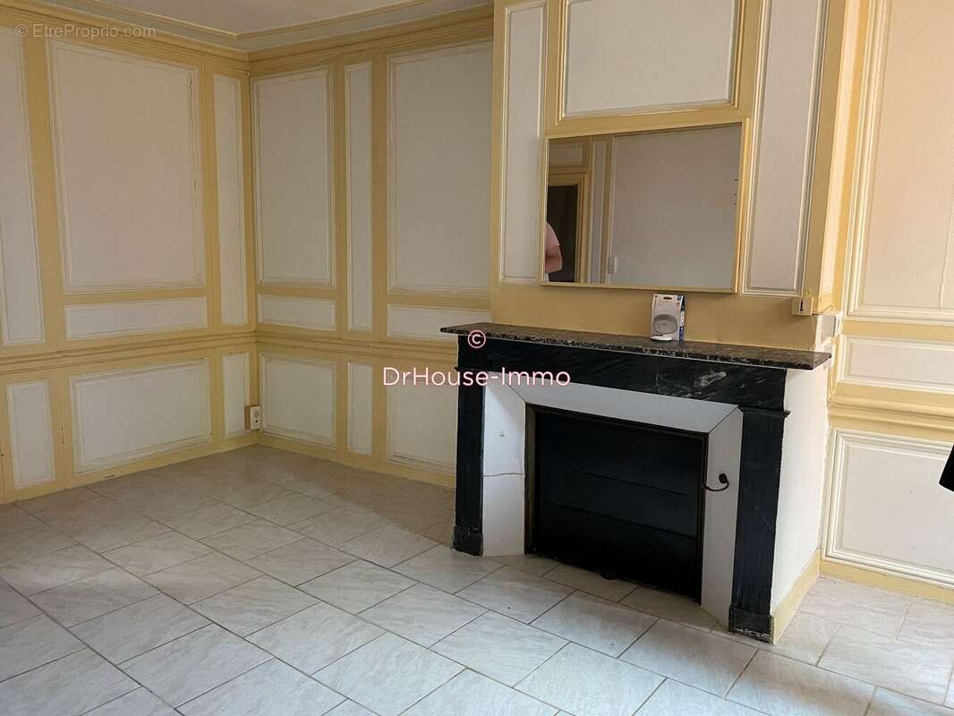 Appartement à TOUCY