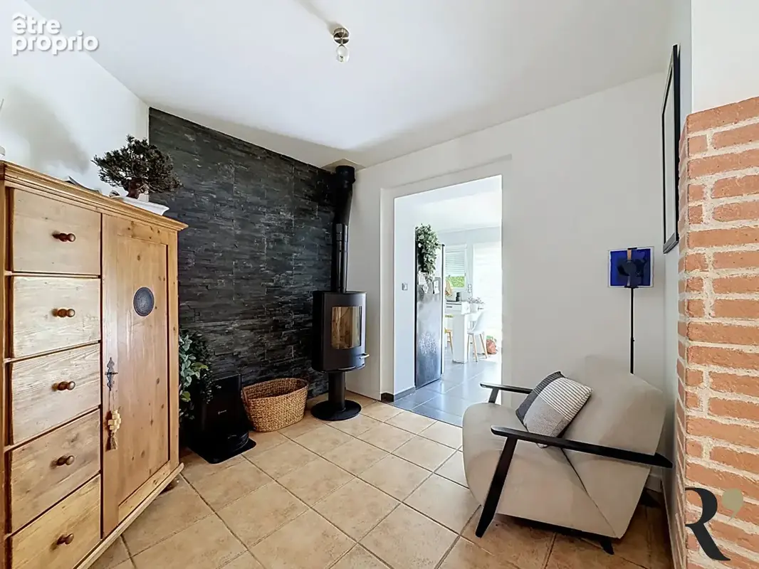 Maison familiale 4 chambres 165m2 avec piscine au calme - photo 4