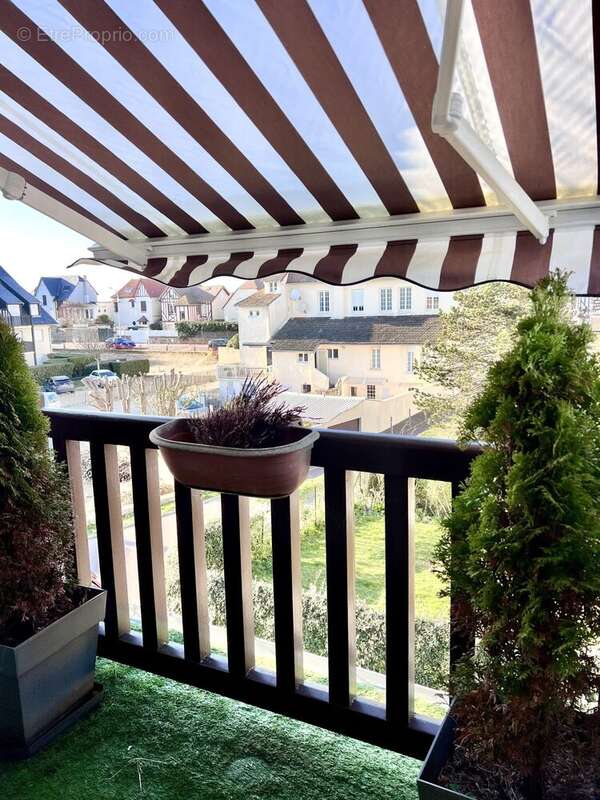 Appartement à BLONVILLE-SUR-MER