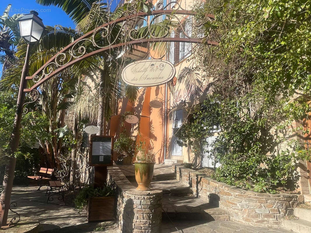 Maison à BORMES-LES-MIMOSAS