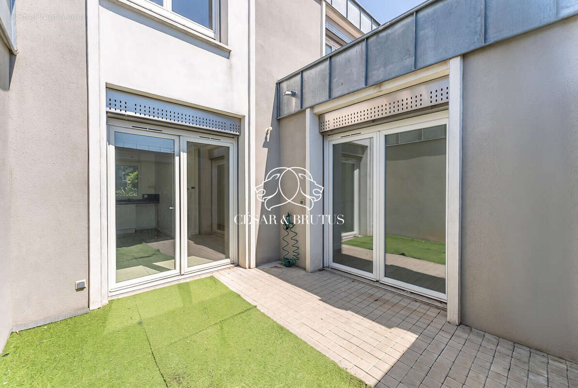 Appartement 78 m² à Villeurbanne  - photo 3