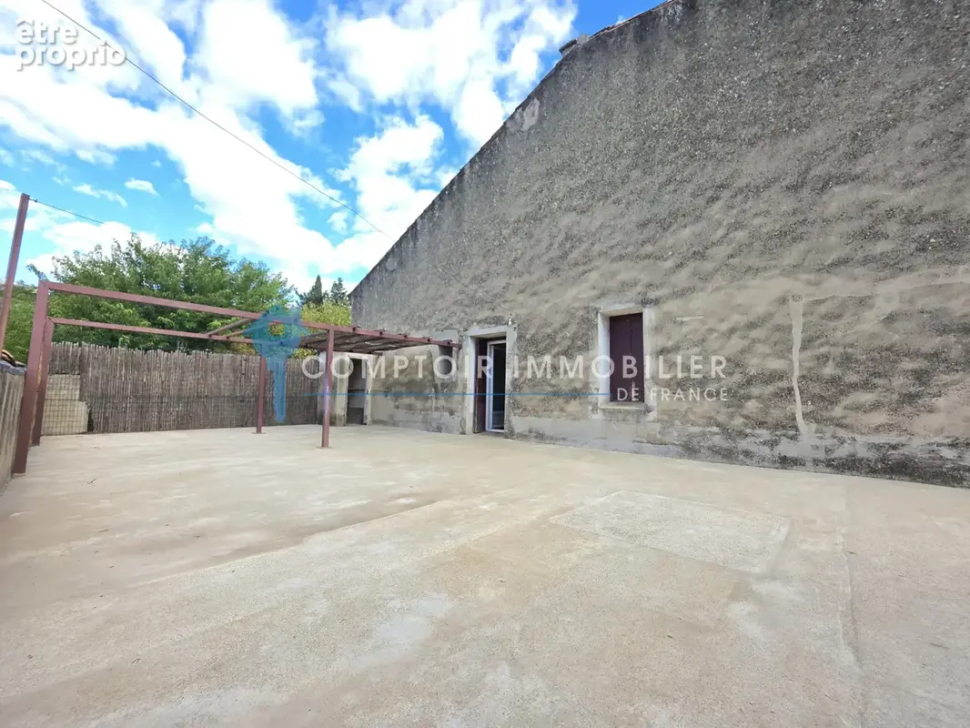 Dépt Hérault (34) - ANIANE - À vendre - Grande maison de village avec terrasse et garage - photo 6