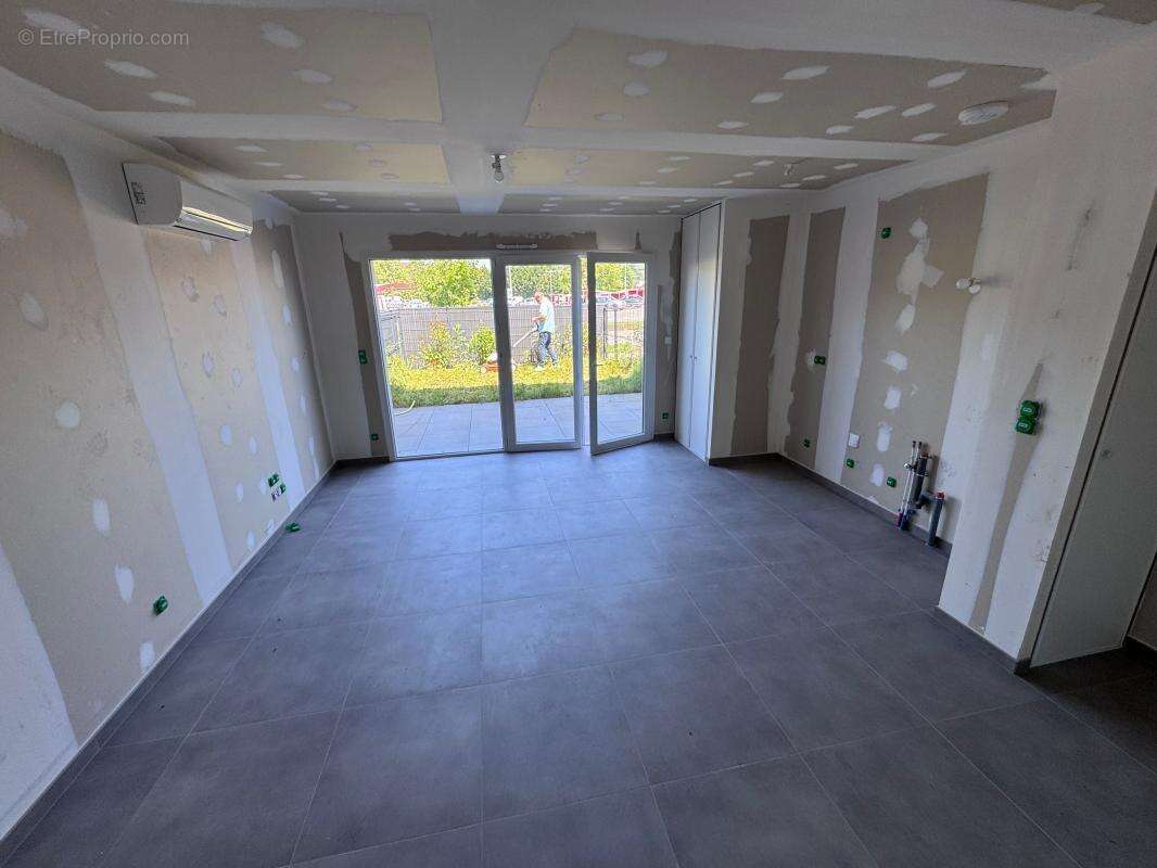 Appartement à VILLEMOIRIEU