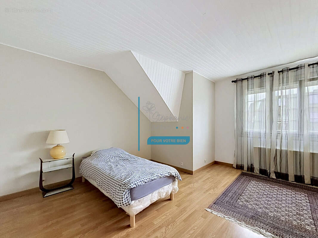 Maison à NOISEAU