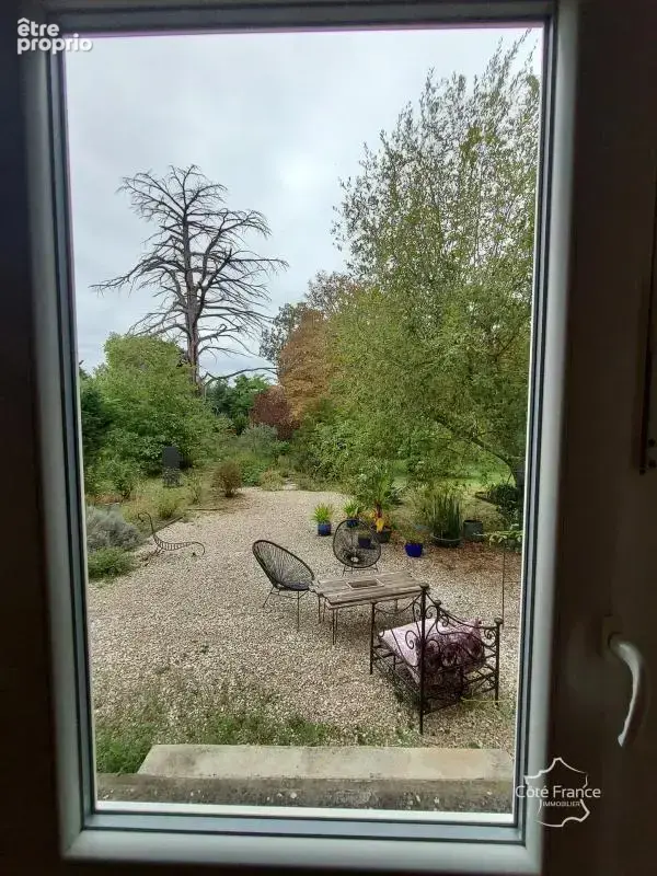 Une demeure en pierre unique dans un écrin de plus de 4 000 - photo 13