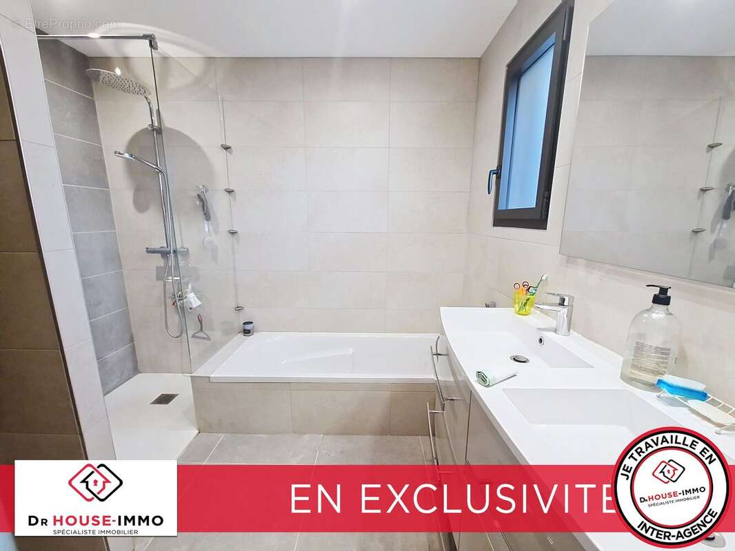 Maison 238 m² à Beynost  - photo 48