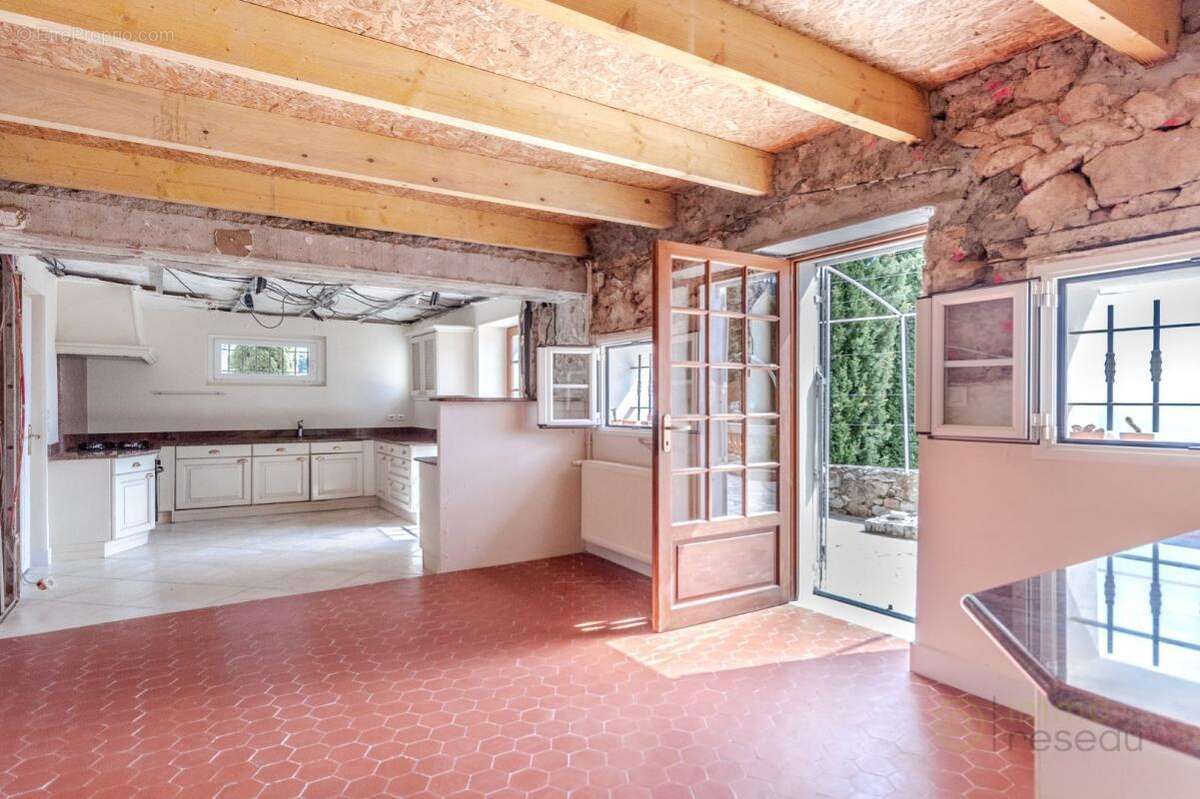 Maison à LA TURBIE