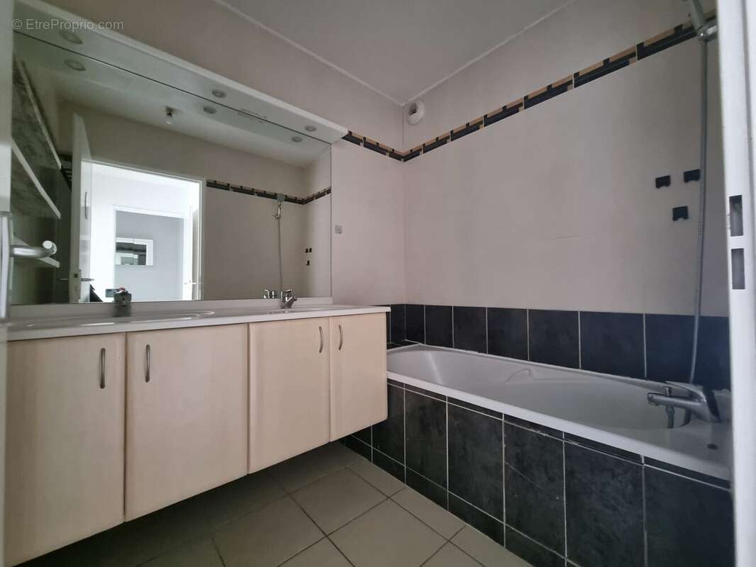 Appartement à AUCAMVILLE
