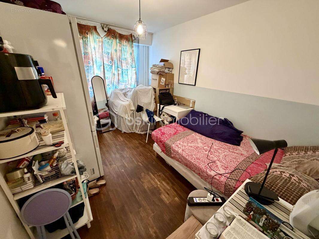 Appartement f4 76m2 + parking + cave - photo 8