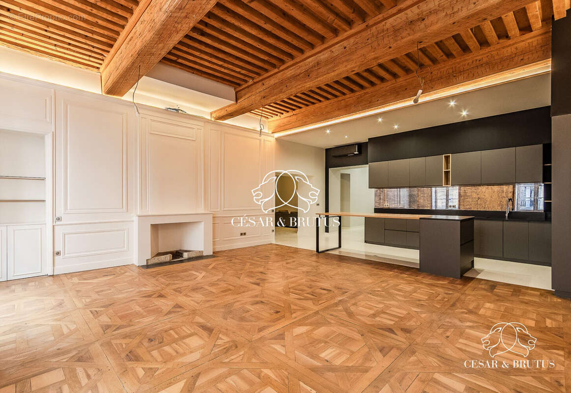 Appartement à LYON-2E