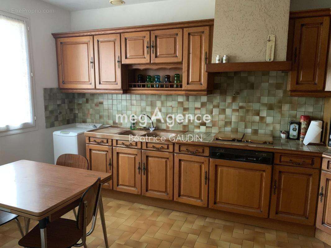 Maison familiale 112 m² - 4 chambres + grenier amenageable - photo 4