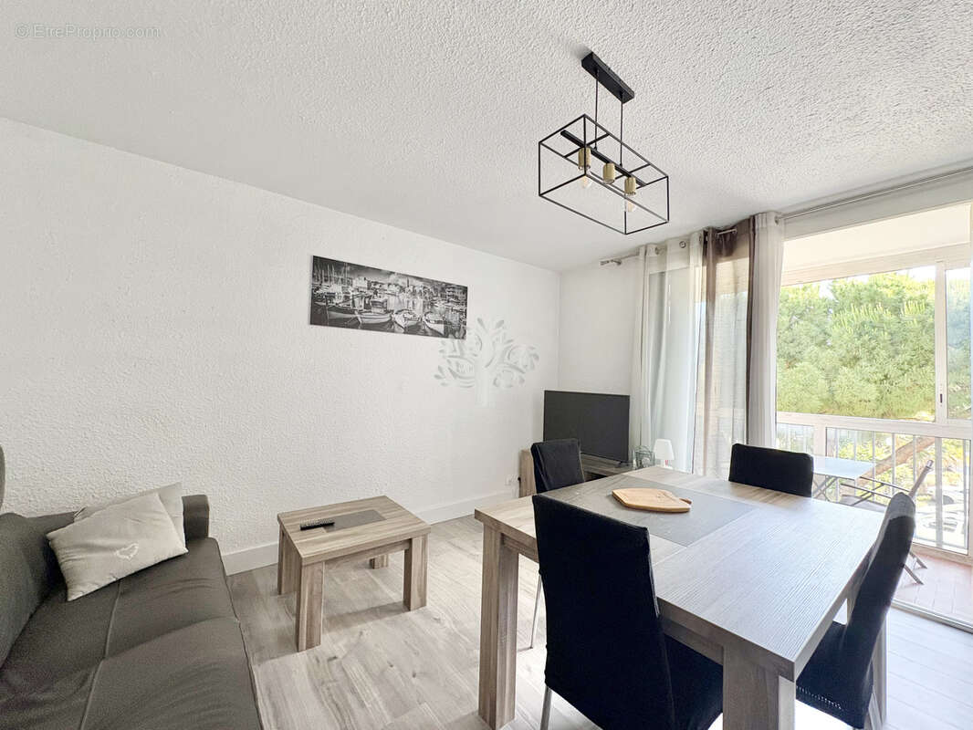 Appartement à SANARY-SUR-MER