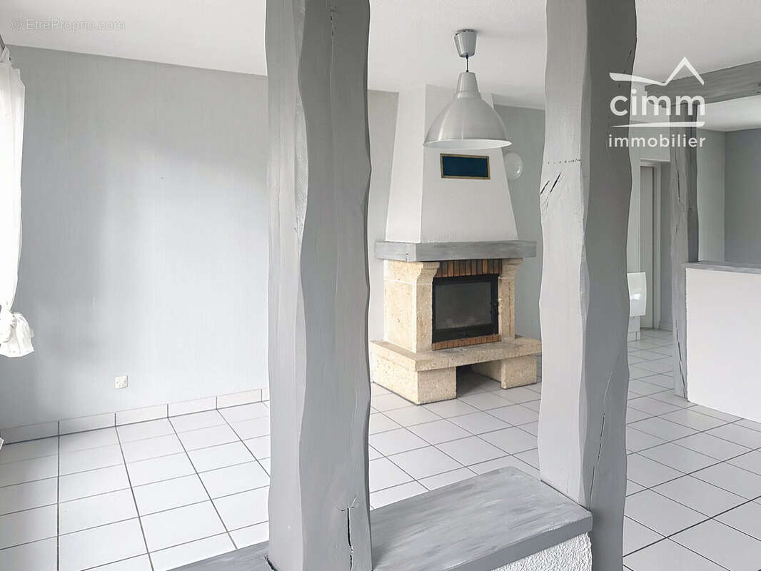 Maison à VILLEMANDEUR