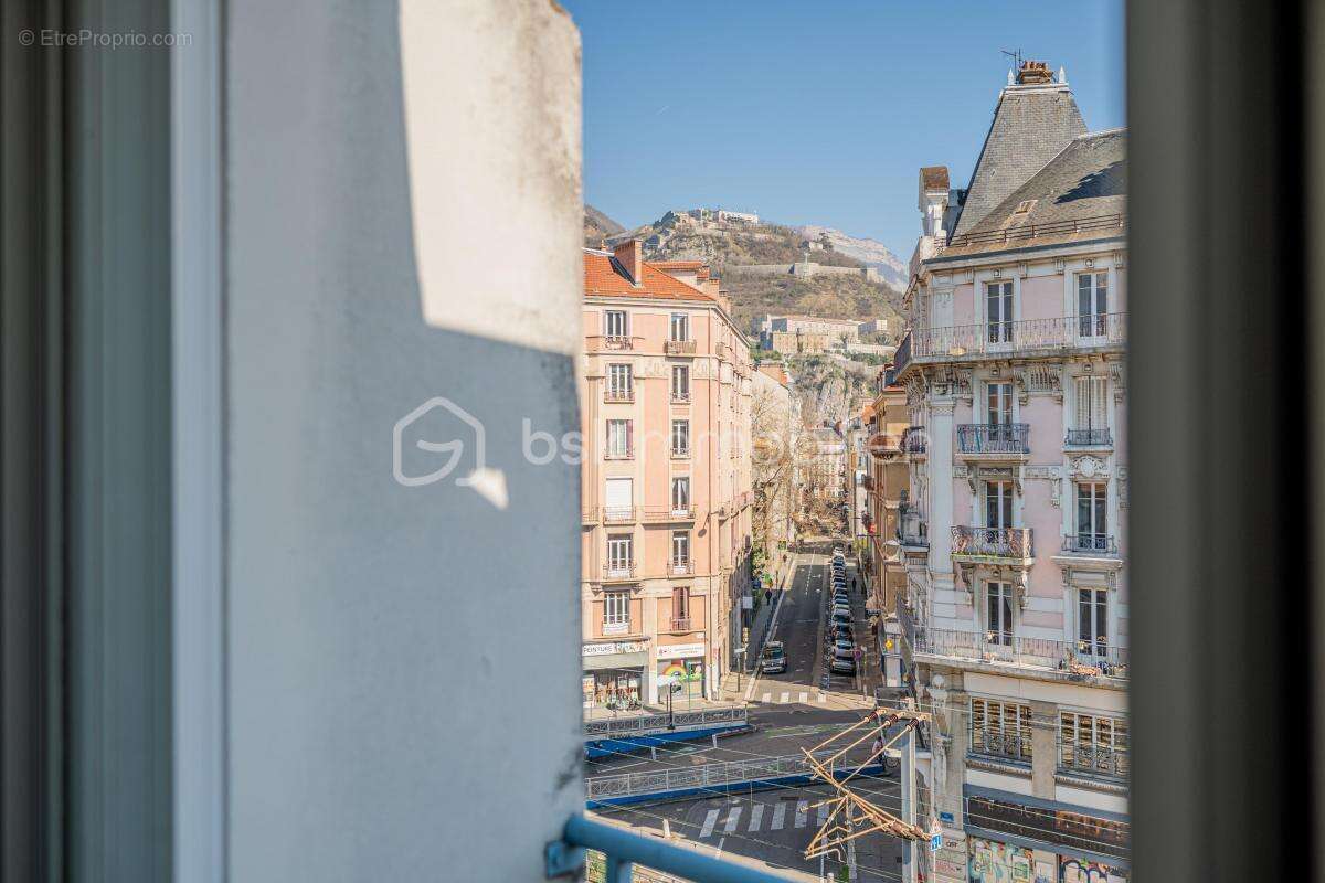 Appartement à GRENOBLE