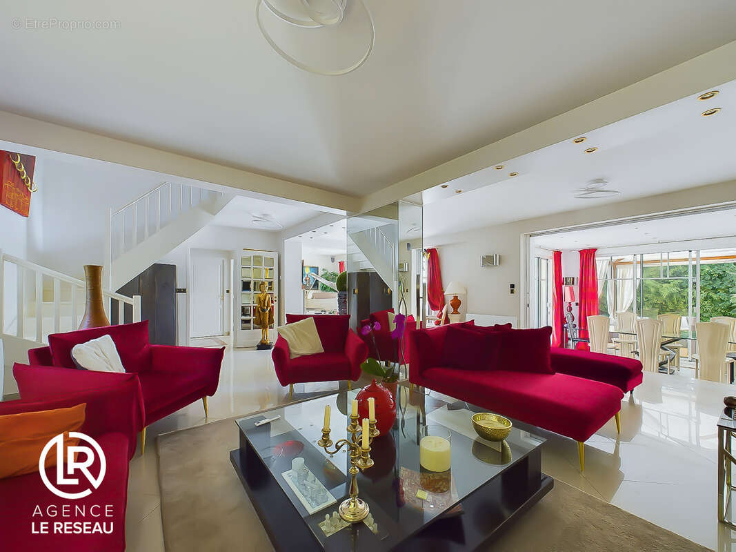 Maison à MONTMORENCY