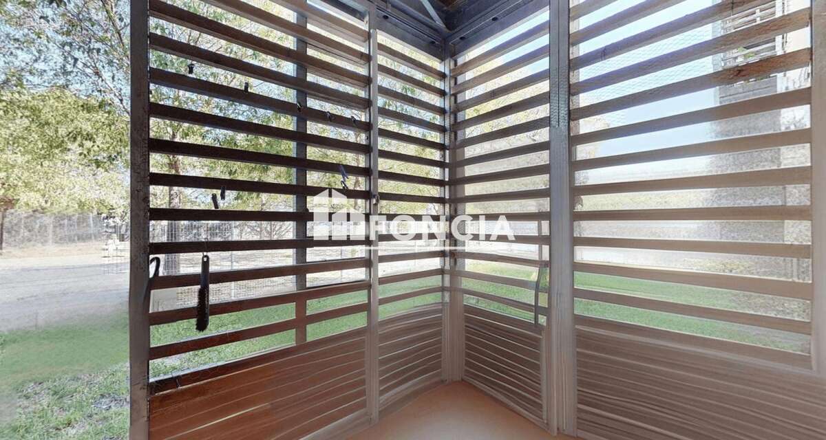 Appartement à SAINT-LAURENT-DE-LA-SALANQUE