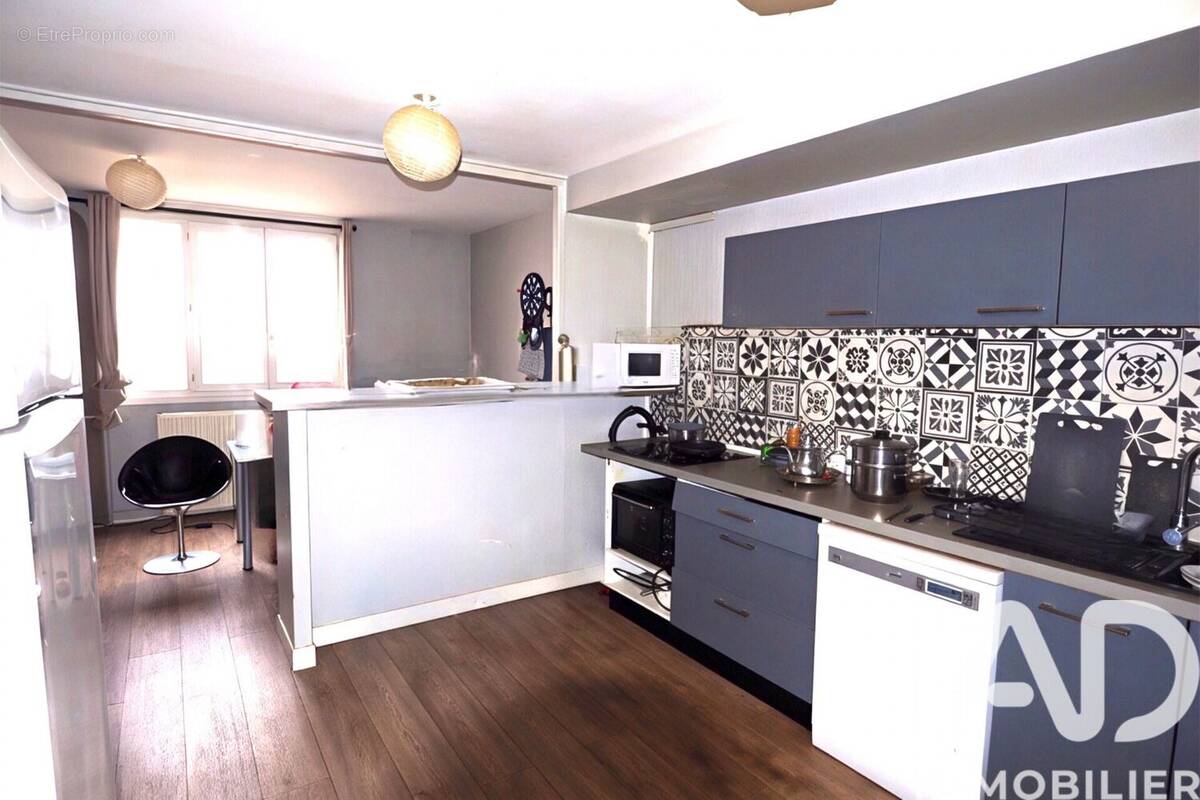 Photo 1 - Appartement à LYON-9E