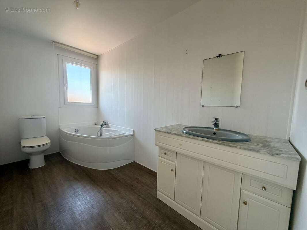 villa T4  avec chambre et sanitaire de plain pied - photo 16