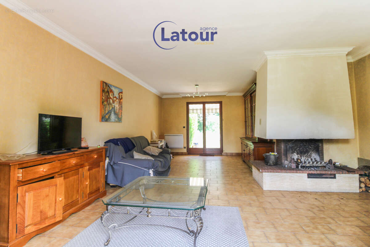 Maison à MESNIL-SUR-L&#039;ESTREE