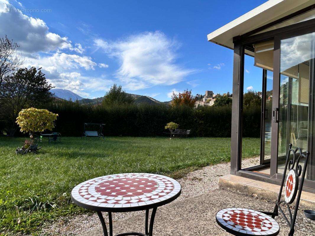 Maison à MONTBRUN-LES-BAINS